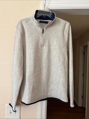 Nautica Men’s Heather Gray Quarter-Zip Sweater with Navy Trim